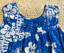 Load image into Gallery viewer, Vintage Ui-Maikai Hawaiian Mu'umu'u