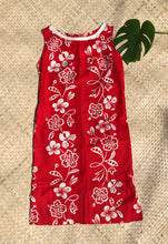 Load image into Gallery viewer, Vintage Malihini Mu'u